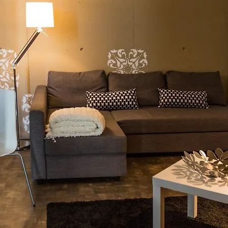 Urban Flat Apartment *